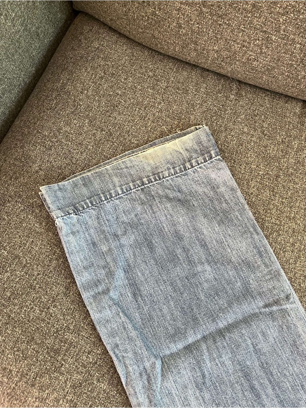 Gap Jeans vintage Y2K size 4 Classic low rise Flare Jeans - Light Blue - Picture 9 of 9